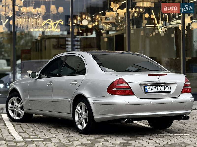 Седан Mercedes-Benz E-Class 2002 в Хмельницком