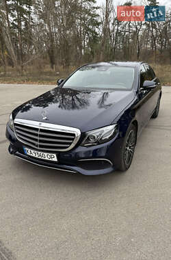 Седан Mercedes-Benz E-Class 2017 в Києві