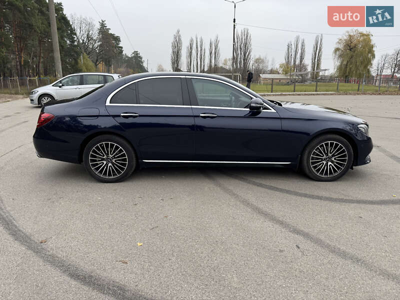 Седан Mercedes-Benz E-Class 2017 в Киеве фото 4 Седан Mercedes-Benz E-Class 2017 в Киеве