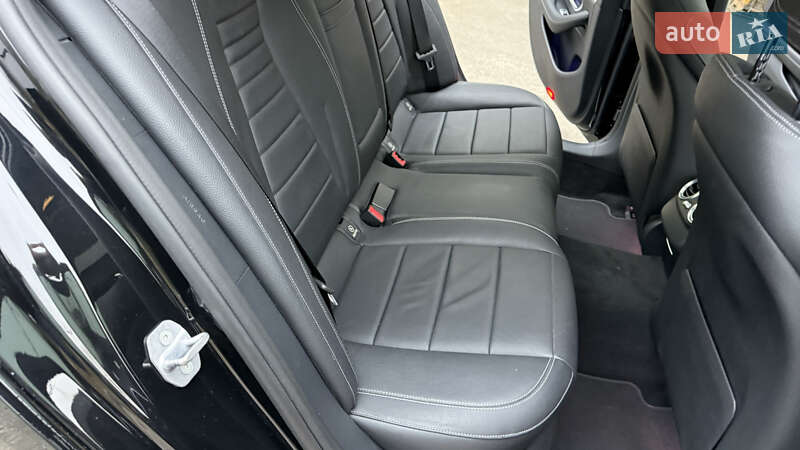 Седан Mercedes-Benz E-Class 2017 в Киеве фото 28 Седан Mercedes-Benz E-Class 2017 в Киеве