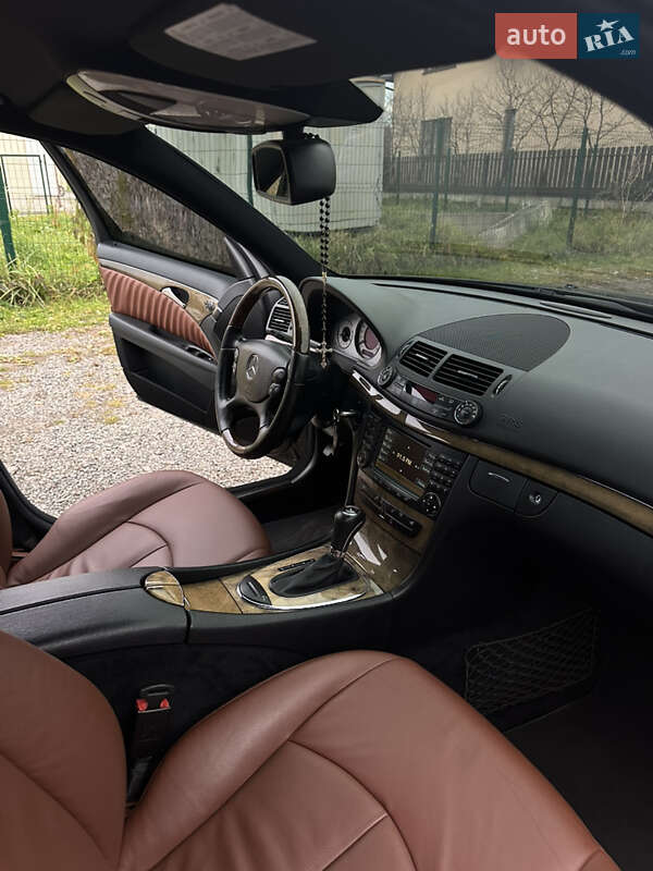Седан Mercedes-Benz E-Class 2007 в Львові фото 36 Седан Mercedes-Benz E-Class 2007 в Львові