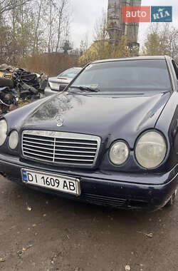 Седан Mercedes-Benz E-Class 1998 в Черновцах