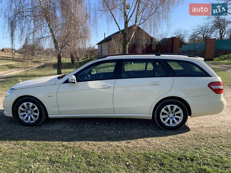 Универсал Mercedes-Benz E-Class 2010 в Тернополе