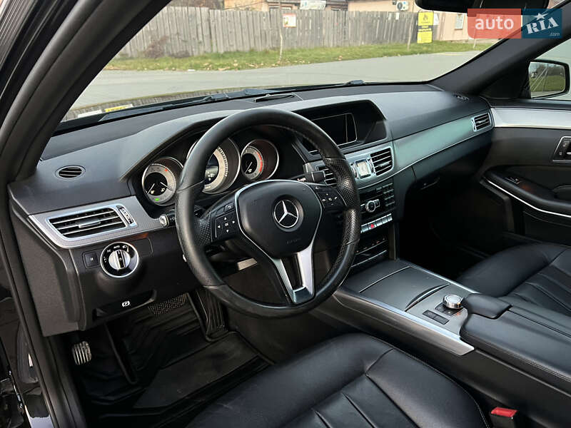 Седан Mercedes-Benz E-Class 2014 в Сваляві фото 20 Седан Mercedes-Benz E-Class 2014 в Сваляві
