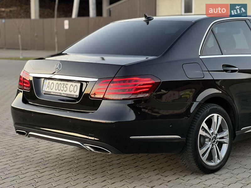 Седан Mercedes-Benz E-Class 2014 в Сваляві фото 44 Седан Mercedes-Benz E-Class 2014 в Сваляві