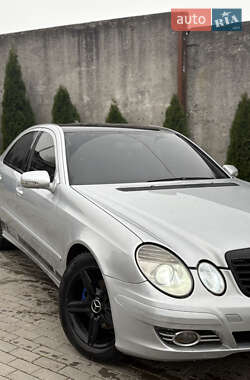 Седан Mercedes-Benz E-Class 2003 в Березному