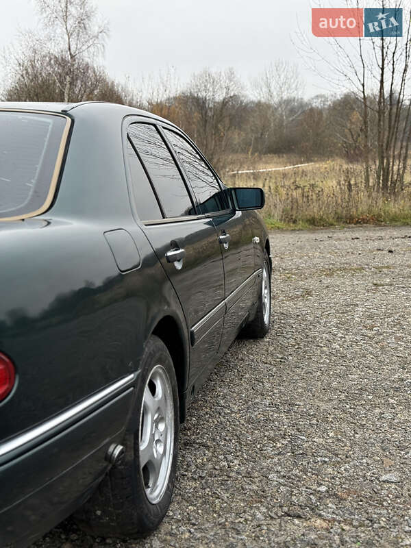 Седан Mercedes-Benz E-Class 1998 в Казатине фото 16 Седан Mercedes-Benz E-Class 1998 в Казатине