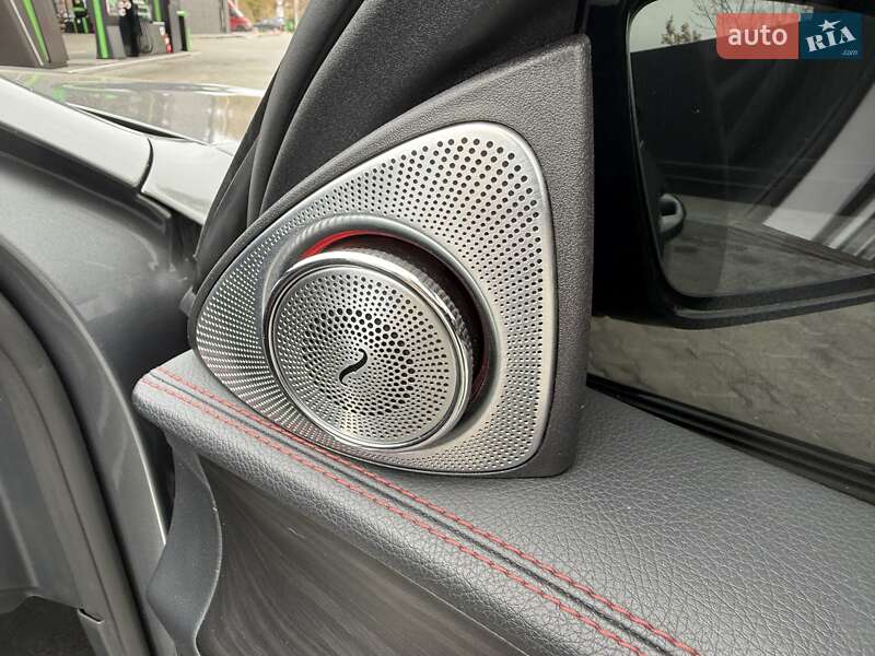 Седан Mercedes-Benz E-Class 2018 в Днепре