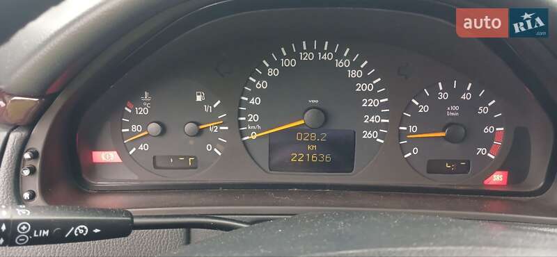 Седан Mercedes-Benz E-Class 2000 в Івано-Франківську фото 11 Седан Mercedes-Benz E-Class 2000 в Івано-Франківську