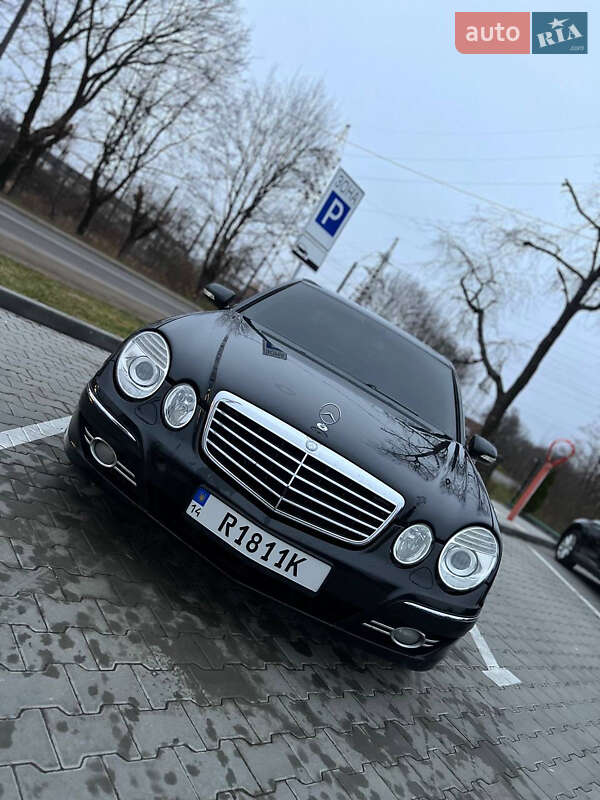 Седан Mercedes-Benz E-Class 2008 в Дніпрі фото 3 Седан Mercedes-Benz E-Class 2008 в Дніпрі