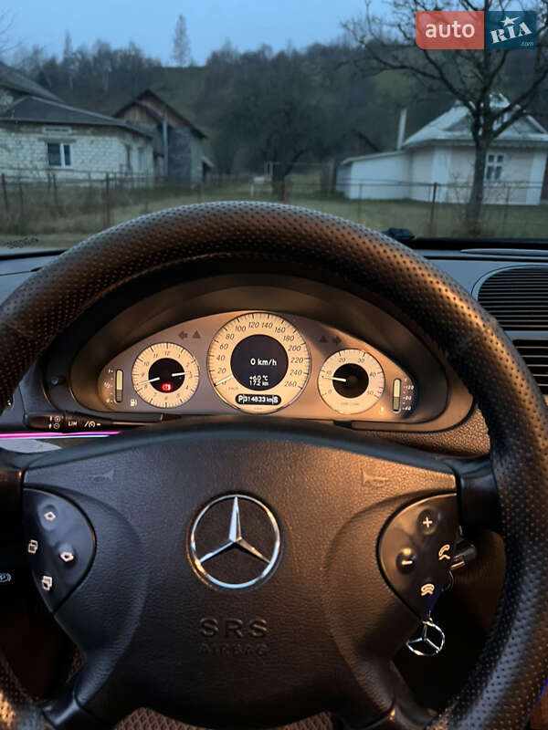 Седан Mercedes-Benz E-Class 2002 в Косові