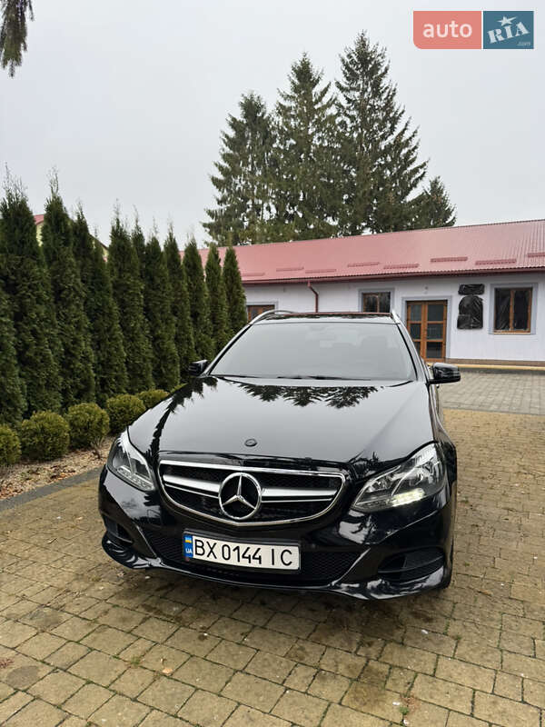 Универсал Mercedes-Benz E-Class 2015 в Львове фото 23 Универсал Mercedes-Benz E-Class 2015 в Львове