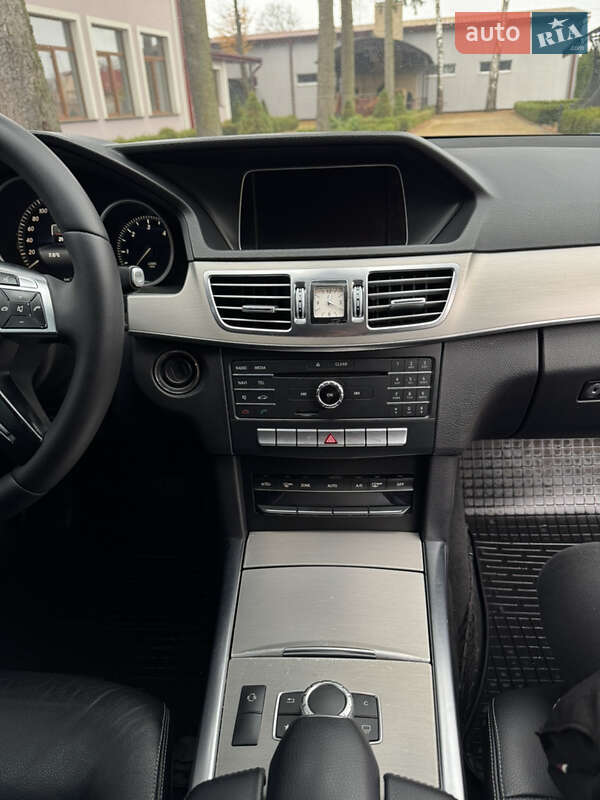 Универсал Mercedes-Benz E-Class 2015 в Львове фото 45 Универсал Mercedes-Benz E-Class 2015 в Львове