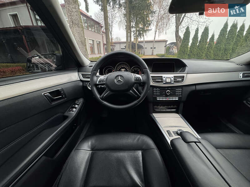 Универсал Mercedes-Benz E-Class 2015 в Львове фото 51 Универсал Mercedes-Benz E-Class 2015 в Львове