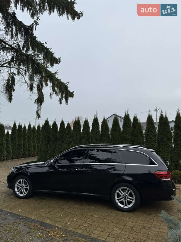 Универсал Mercedes-Benz E-Class 2015 в Львове фото 58 Универсал Mercedes-Benz E-Class 2015 в Львове