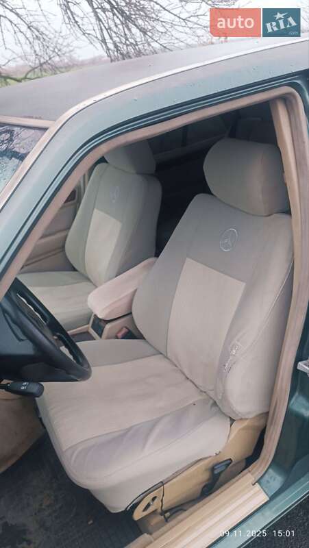 Седан Mercedes-Benz E-Class 1994 в Болграді фото 6 Седан Mercedes-Benz E-Class 1994 в Болграді