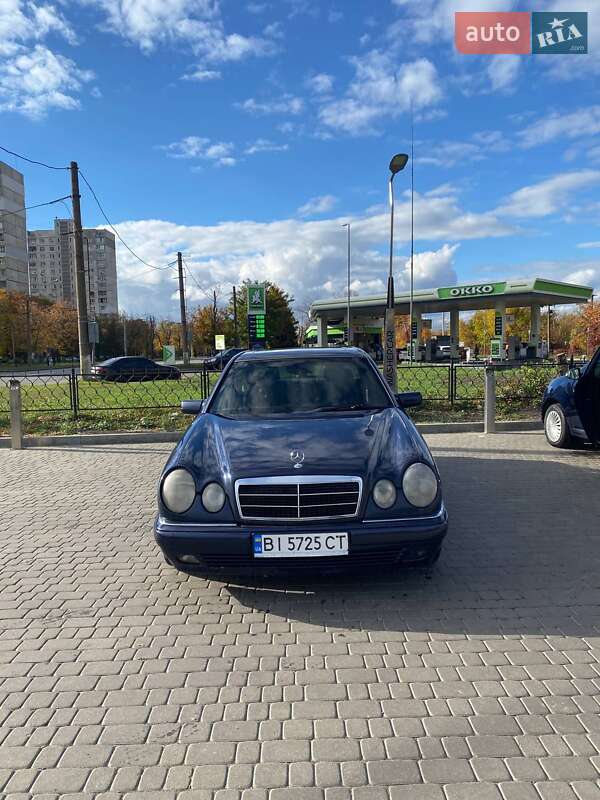 Седан Mercedes-Benz E-Class 1995 в Харькове