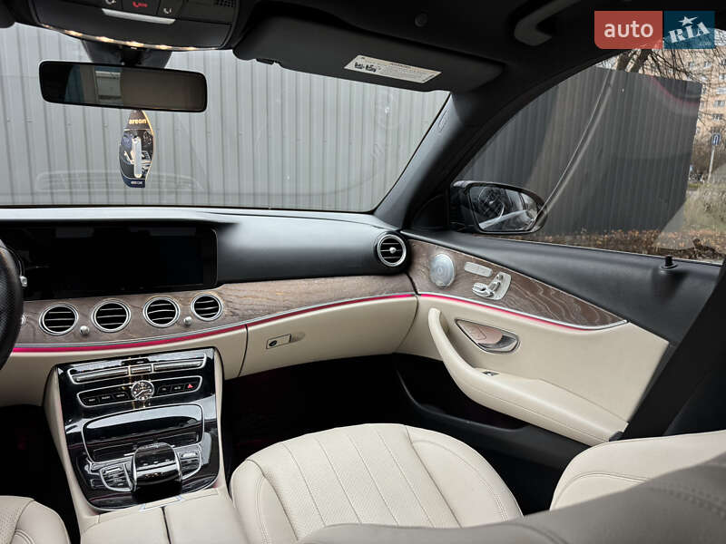 Седан Mercedes-Benz E-Class 2016 в Вінниці