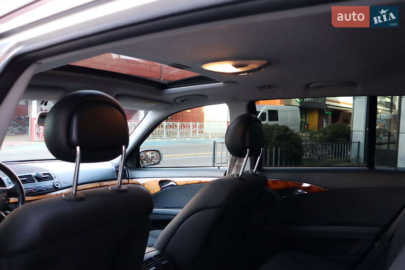 Универсал Mercedes-Benz E-Class 2005 в Львове фото 30 Универсал Mercedes-Benz E-Class 2005 в Львове