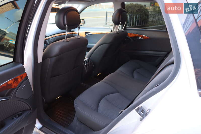 Универсал Mercedes-Benz E-Class 2005 в Львове фото 31 Универсал Mercedes-Benz E-Class 2005 в Львове