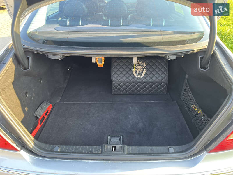 Седан Mercedes-Benz E-Class 2007 в Львове