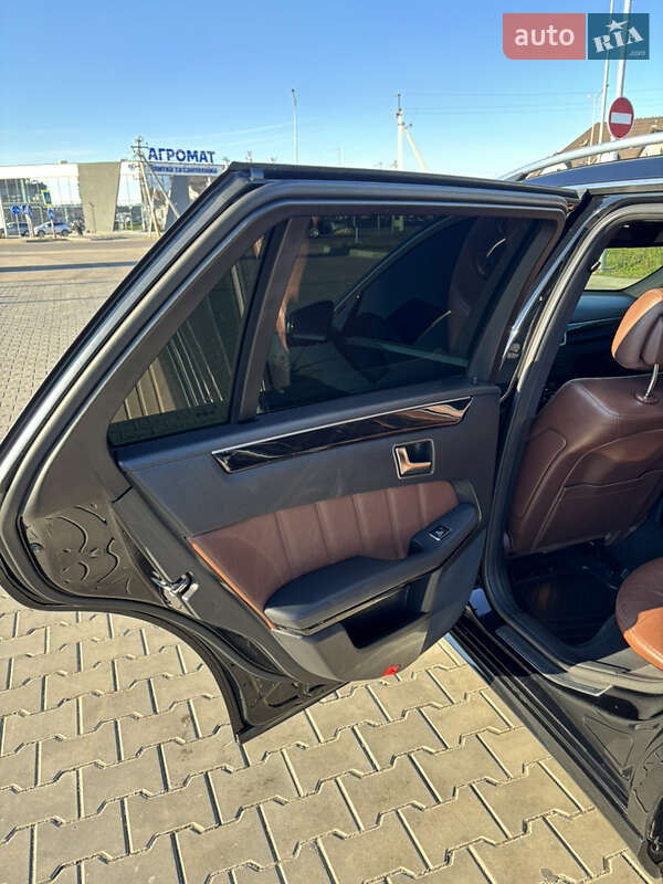 Універсал Mercedes-Benz E-Class 2012 в Луцьку