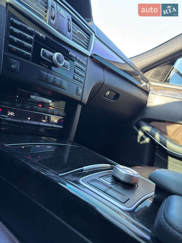 Універсал Mercedes-Benz E-Class 2012 в Луцьку