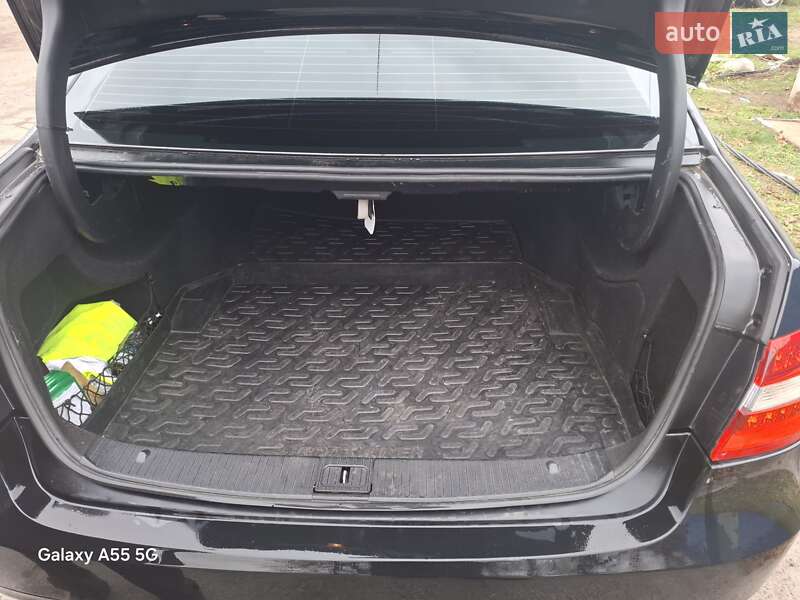 Седан Mercedes-Benz E-Class 2011 в Борисполе