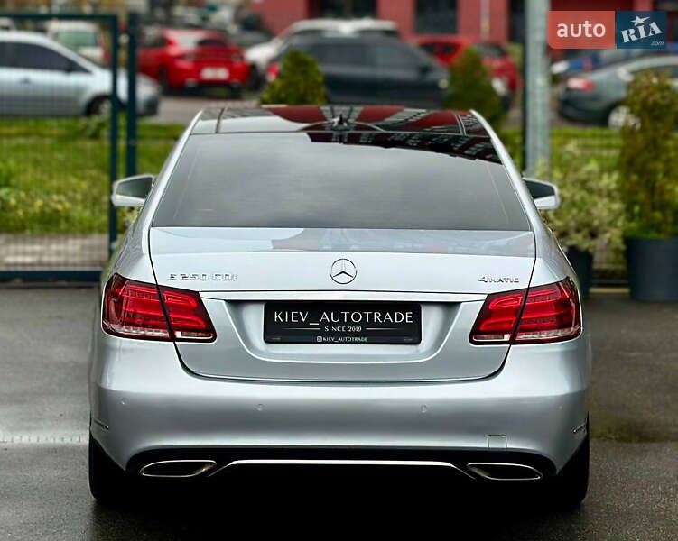 Седан Mercedes-Benz E-Class 2014 в Киеве