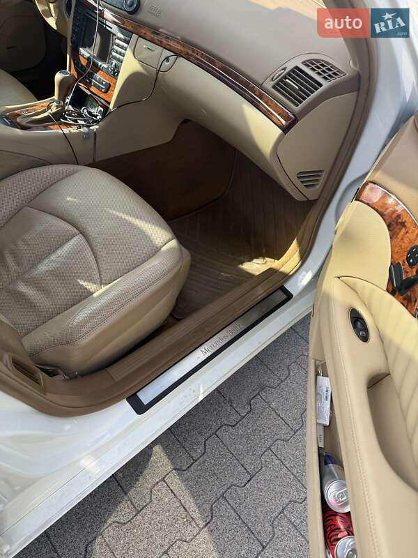 Седан Mercedes-Benz E-Class 2006 в Києві фото 35 Седан Mercedes-Benz E-Class 2006 в Києві