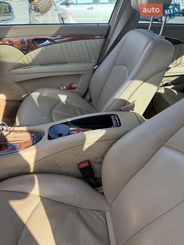 Седан Mercedes-Benz E-Class 2006 в Києві фото 68 Седан Mercedes-Benz E-Class 2006 в Києві