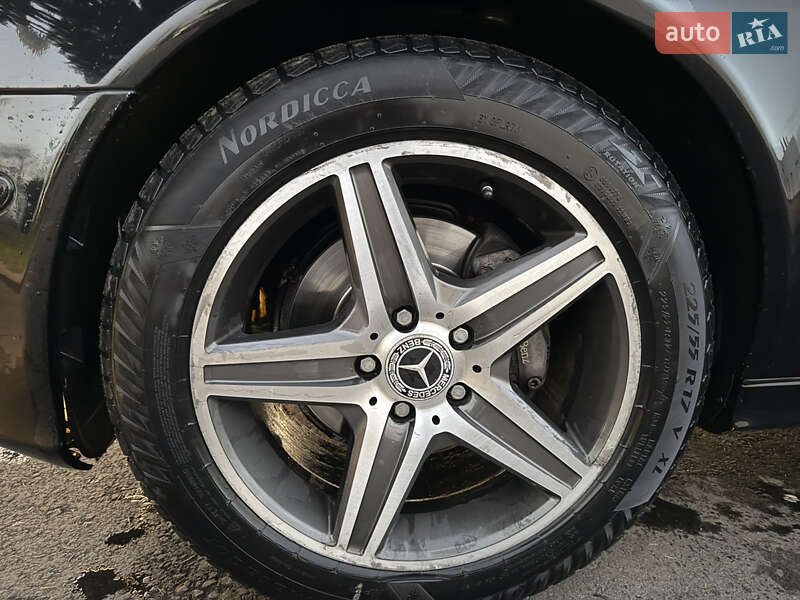 Седан Mercedes-Benz E-Class 2006 в Коломиї