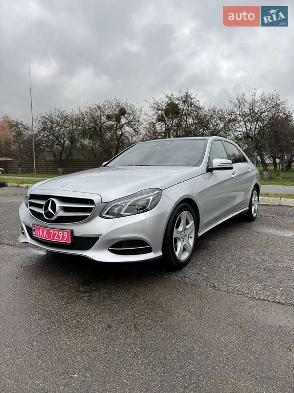 Седан Mercedes-Benz E-Class 2014 в Києві фото 8 Седан Mercedes-Benz E-Class 2014 в Києві