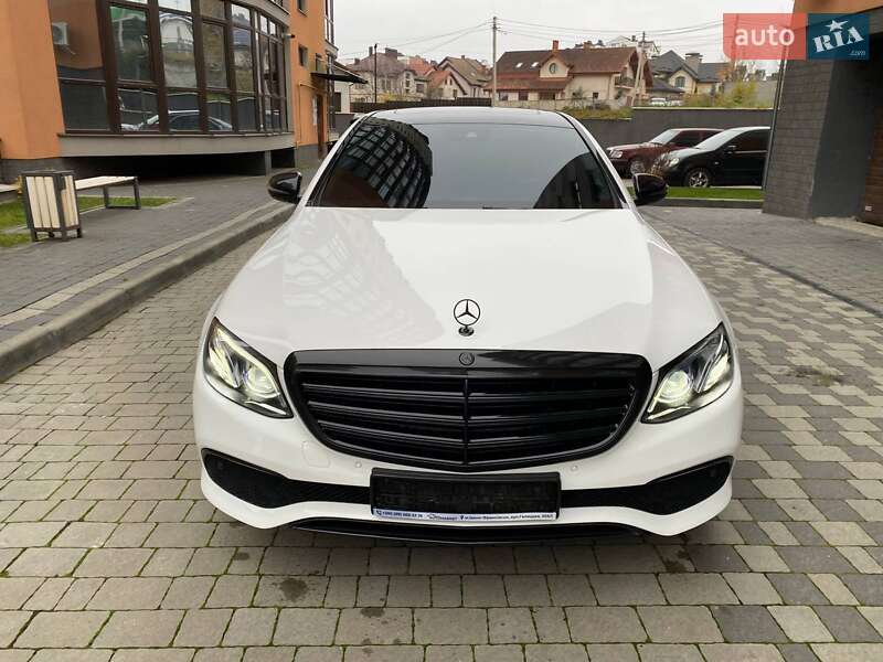 Седан Mercedes-Benz E-Class 2018 в Івано-Франківську