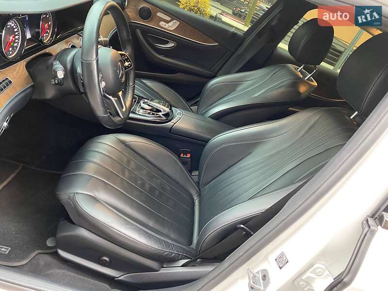 Седан Mercedes-Benz E-Class 2018 в Івано-Франківську