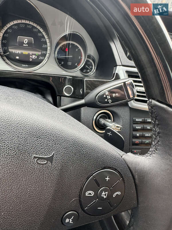 Седан Mercedes-Benz E-Class 2012 в Києві фото 18 Седан Mercedes-Benz E-Class 2012 в Києві