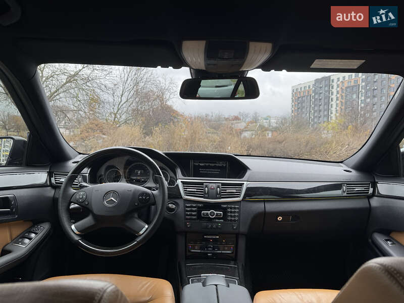 Седан Mercedes-Benz E-Class 2012 в Києві фото 23 Седан Mercedes-Benz E-Class 2012 в Києві