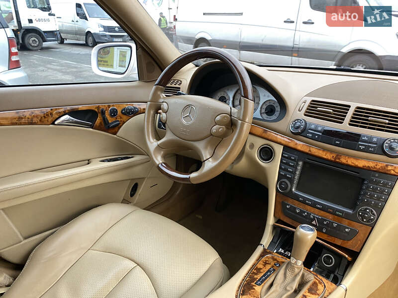 Седан Mercedes-Benz E-Class 2007 в Одесі фото 42 Седан Mercedes-Benz E-Class 2007 в Одесі
