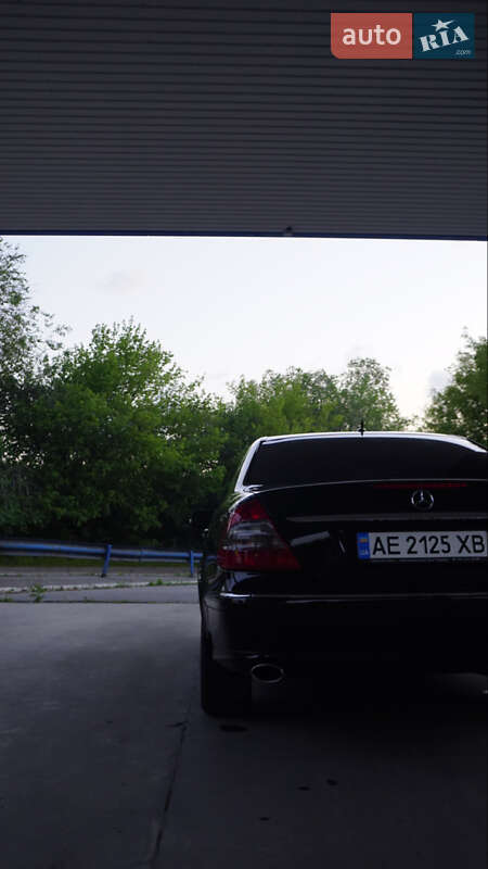 Седан Mercedes-Benz E-Class 2008 в Дніпрі