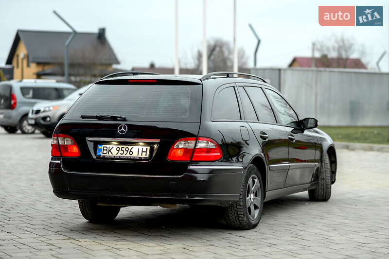 Універсал Mercedes-Benz E-Class 2004 в Здолбуніві