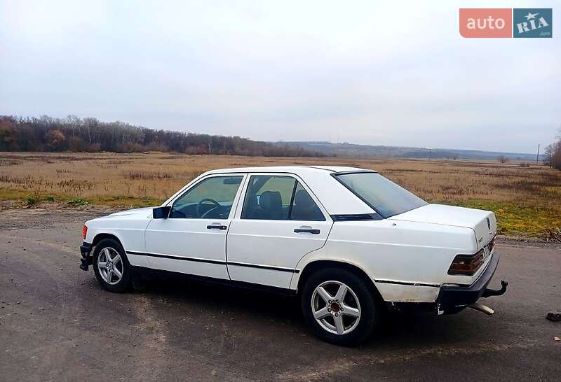 Седан Mercedes-Benz E-Class 1986 в Балаклії фото 14 Седан Mercedes-Benz E-Class 1986 в Балаклії
