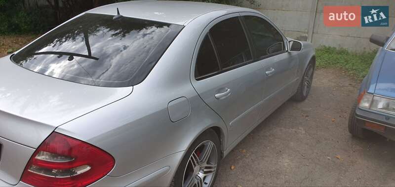 Седан Mercedes-Benz E-Class 2003 в Ровно фото 9 Седан Mercedes-Benz E-Class 2003 в Ровно