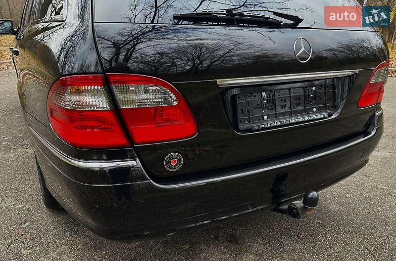 Универсал Mercedes-Benz E-Class 2009 в Киеве