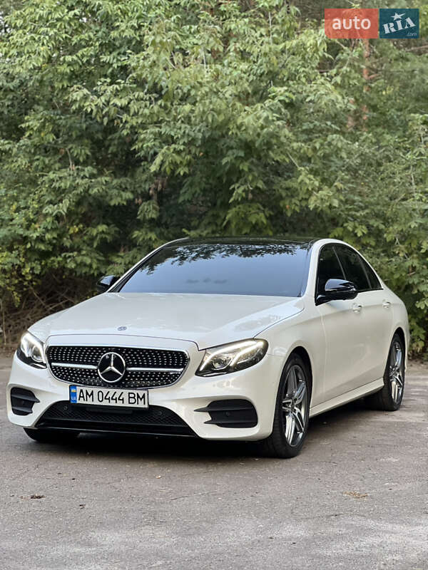 Седан Mercedes-Benz E-Class 2019 в Бердичеві
