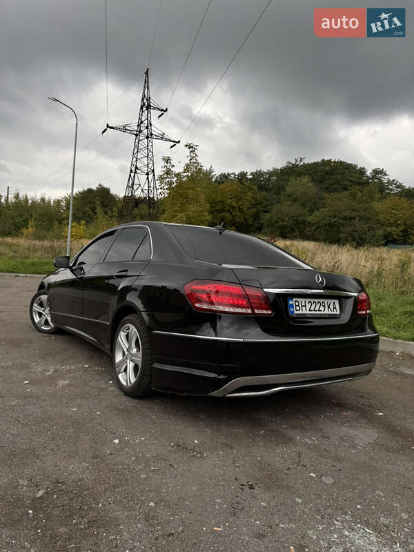 Седан Mercedes-Benz E-Class 2010 в Львові фото 8 Седан Mercedes-Benz E-Class 2010 в Львові