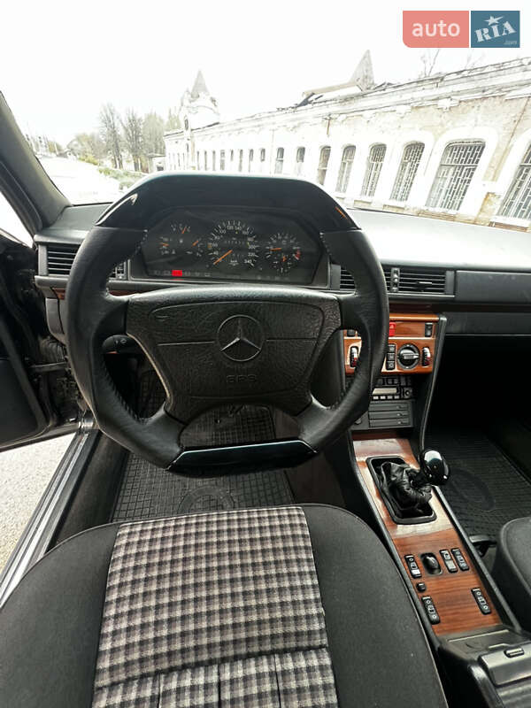 Універсал Mercedes-Benz E-Class 1995 в Дніпрі фото 19 Універсал Mercedes-Benz E-Class 1995 в Дніпрі
