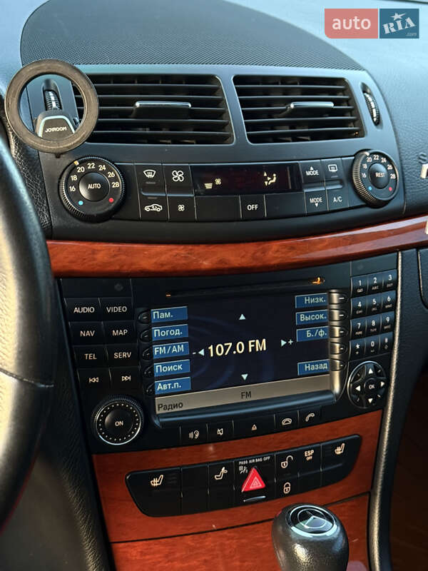 Седан Mercedes-Benz E-Class 2007 в Львові фото 31 Седан Mercedes-Benz E-Class 2007 в Львові