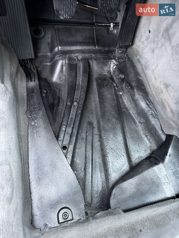 Седан Mercedes-Benz E-Class 1991 в Тернополі