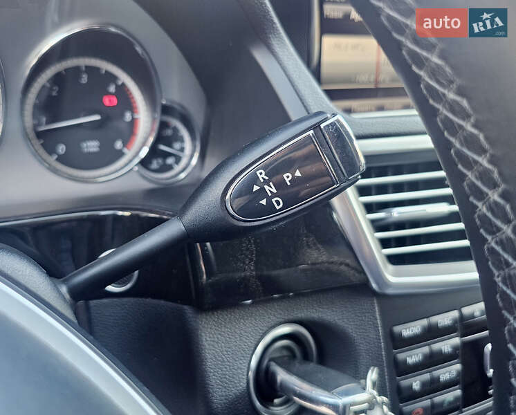Седан Mercedes-Benz E-Class 2012 в Одесі фото 29 Седан Mercedes-Benz E-Class 2012 в Одесі