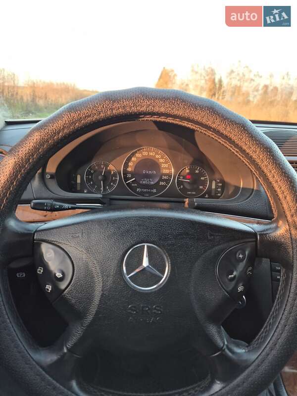 Седан Mercedes-Benz E-Class 2002 в Львові фото 16 Седан Mercedes-Benz E-Class 2002 в Львові